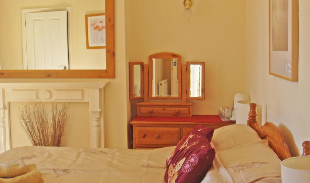 Harlequin With Parking Guest house 4*